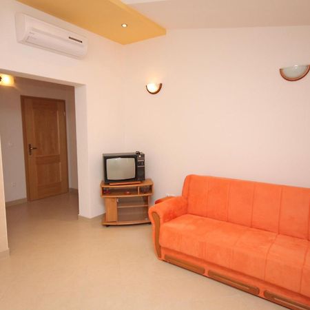 Apartments With A Parking Space Baska Voda, Makarska - 2709 Oda fotoğraf
